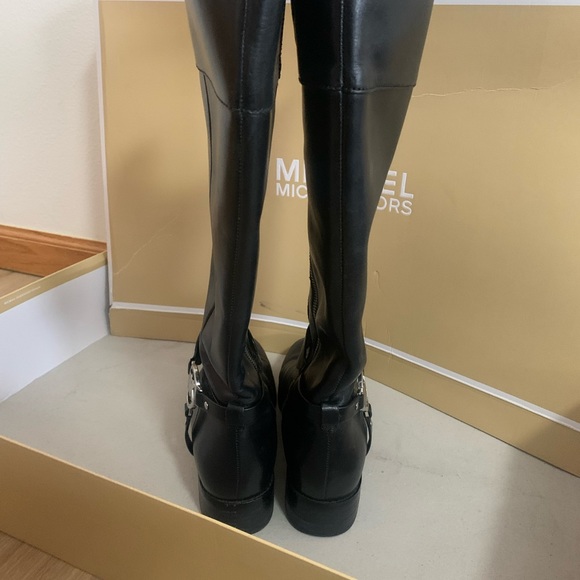 Michael Kors Fulton harness wide calf riding boots size 7 black - Picture 2 of 2